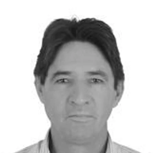REINALDO MOLINA