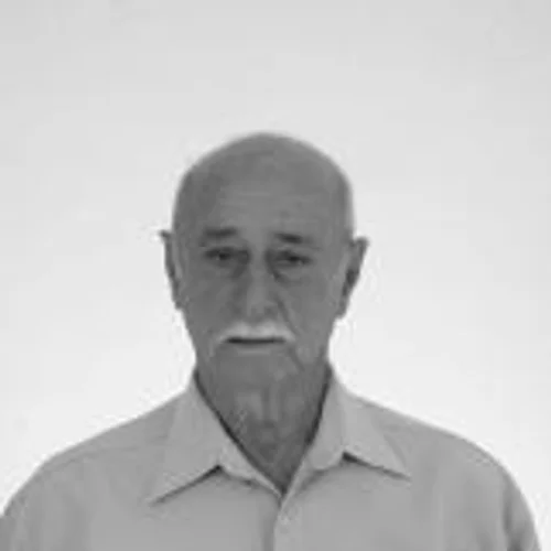 LAZARO