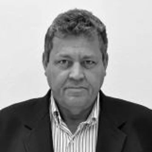 ZÉ CARLÃO