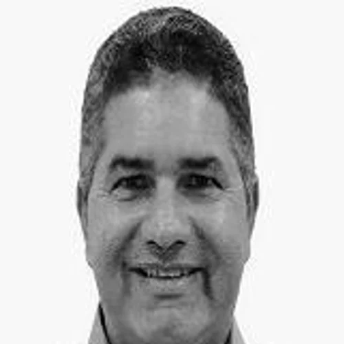 ILDEN ROCHA