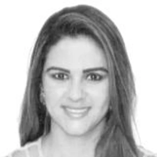 KARLA MOREIRA