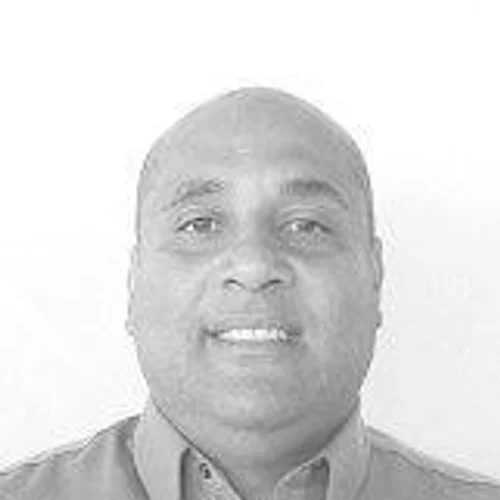 ROBERTO ASSISTENTE SOCIAL