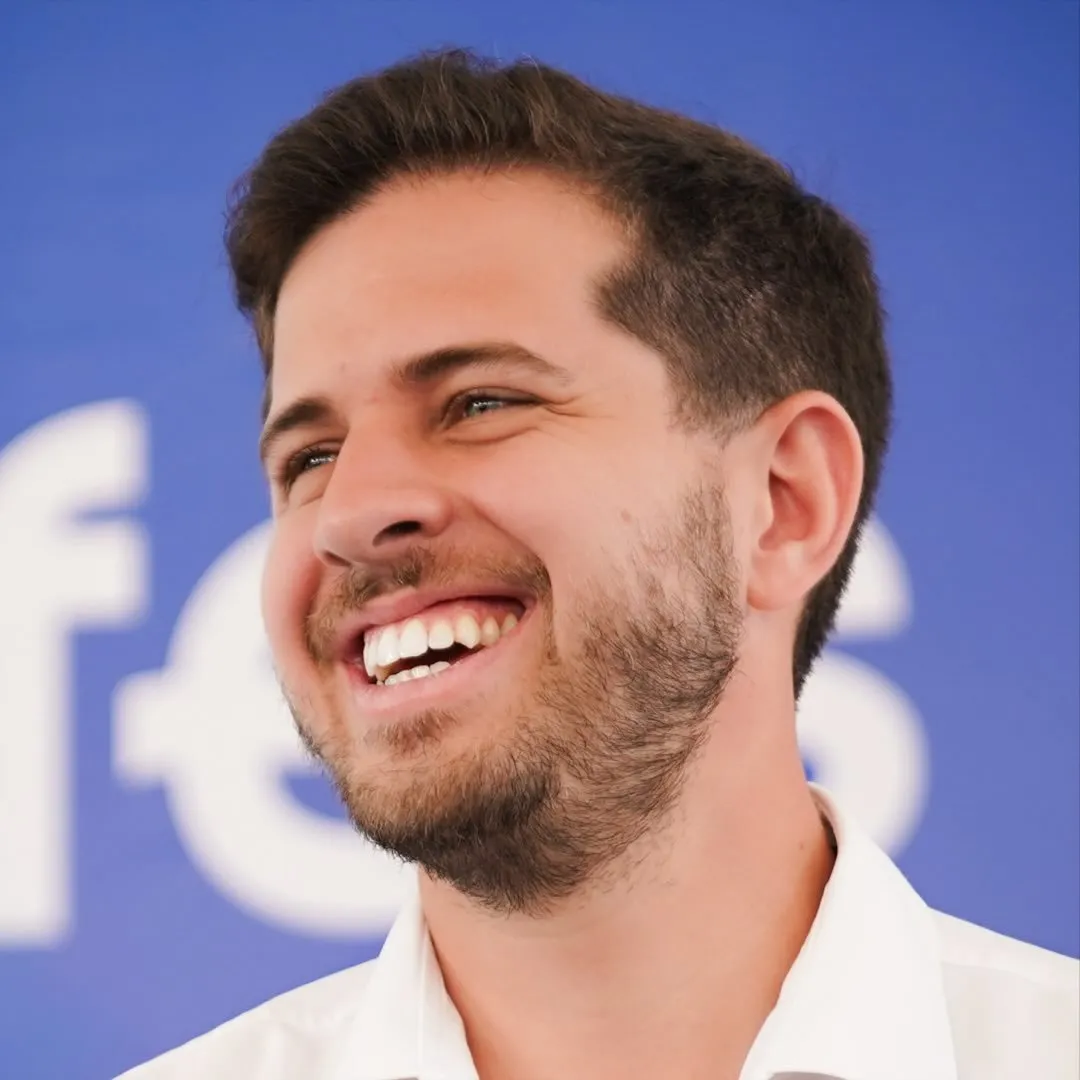 PEDRO CAMPOS