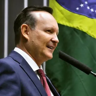 MÁRCIO HONAISER