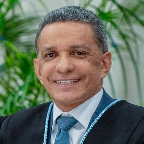 MECIAS DE JESUS