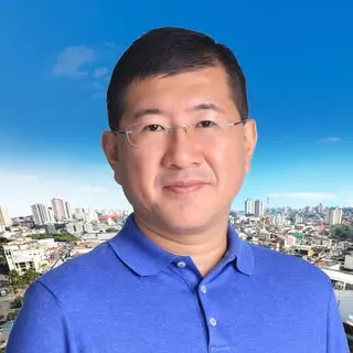 TAKA YAMAUCHI