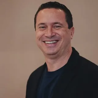 Dr Eduardo Nobrega