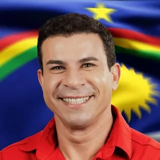 Carlos Veras