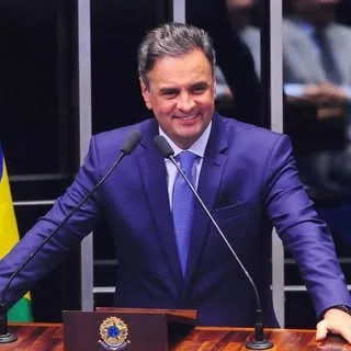 Aécio Neves
